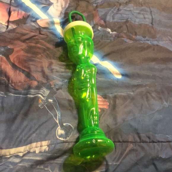 Vintage The Martian By BETRAS 16” Tall Neon Green Alien Drink Bottle With Straw - Picture 9 of 12